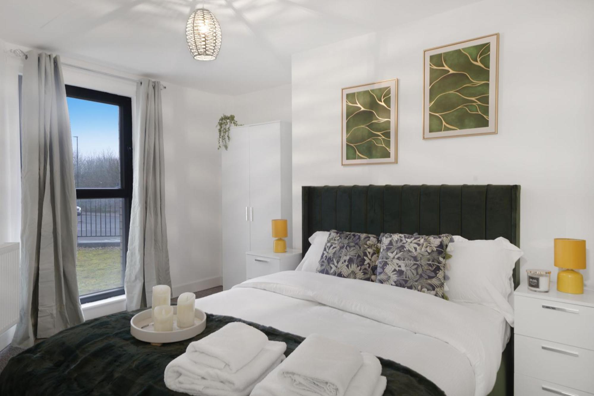 Livestay-New Private Apartment Building Minutes From Heathrow Slough Exterior foto